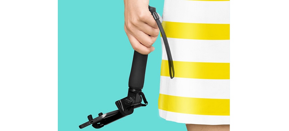 удобно лежит в руке и выглядит модно