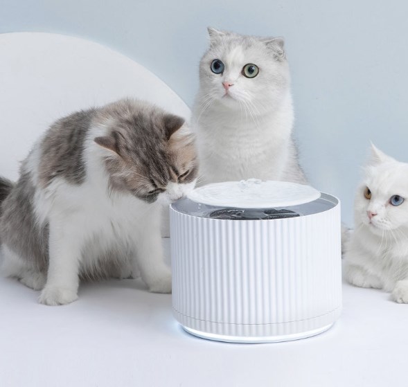 Дозатор воды для животных Xiaomi Furrytail Smart Cat Water Dispenser белый фото 4