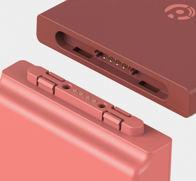 Беспроводное зарядное устройство Xiaomi Rui Ling Power Sticker LIB-4 2600mAh красный фото 3